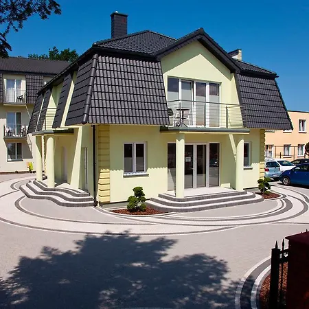 Holiday-darłówko Nocleg ze śniadaniem 3*