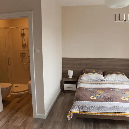 Nocleg ze śniadaniem Holiday-darłówko 3*