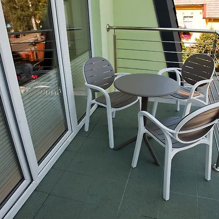 Holiday-darlowko فندق مبيت وإفطار