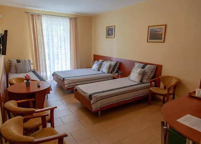 Alojamento de Acomodação e Pequeno-almoço Holiday-darłówko 3*