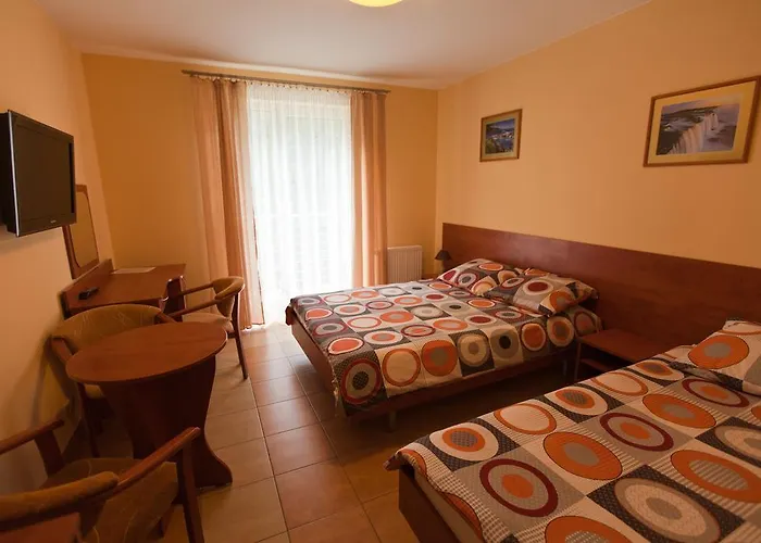 Alojamento de Acomodação e Pequeno-almoço Holiday-darłówko 3*