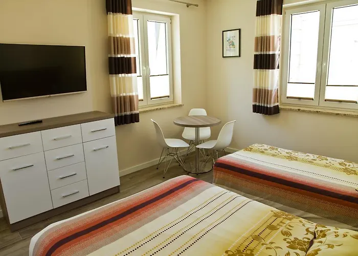 Alojamento de Acomodação e Pequeno-almoço Holiday-darłówko 3*