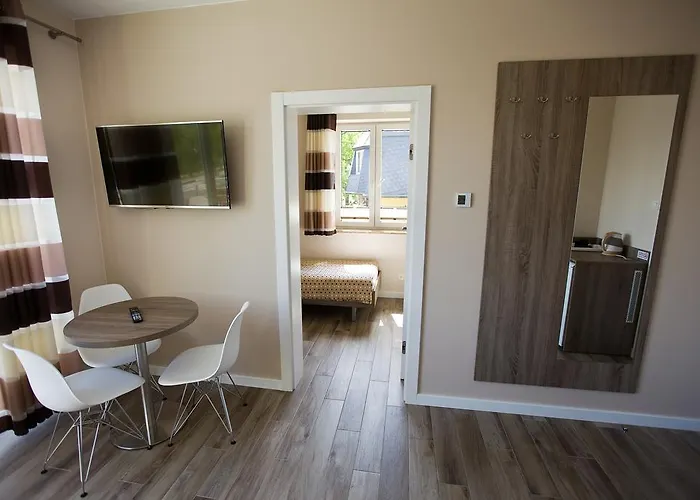 Holiday-darłówko Alojamento de Acomodação e Pequeno-almoço 3*