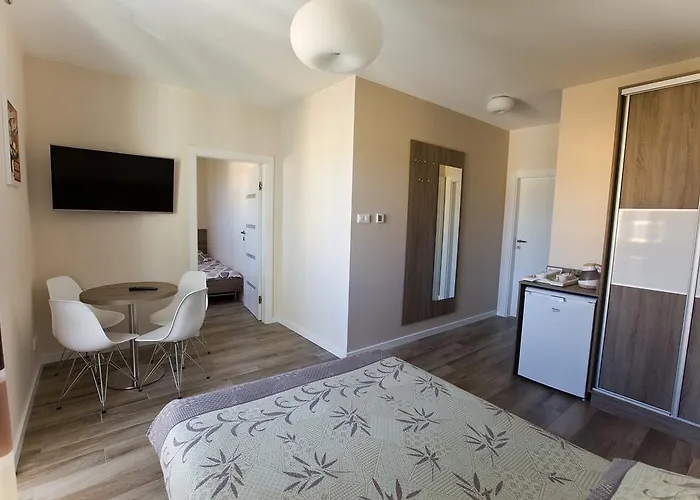 Alojamento de Acomodação e Pequeno-almoço Holiday-darłówko