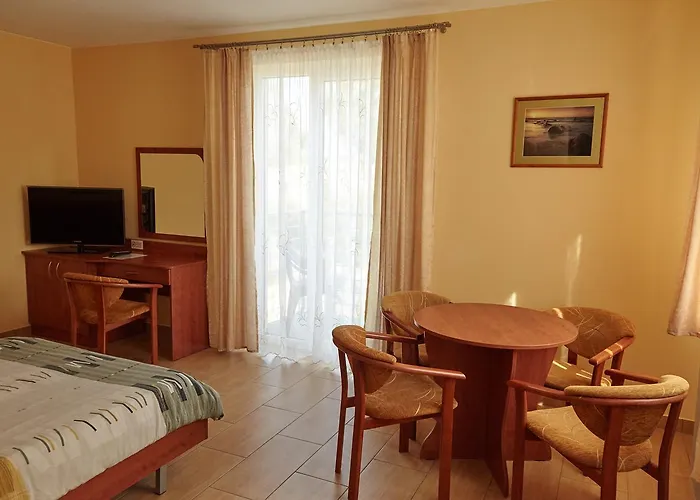 Alojamento de Acomodação e Pequeno-almoço Holiday-darłówko